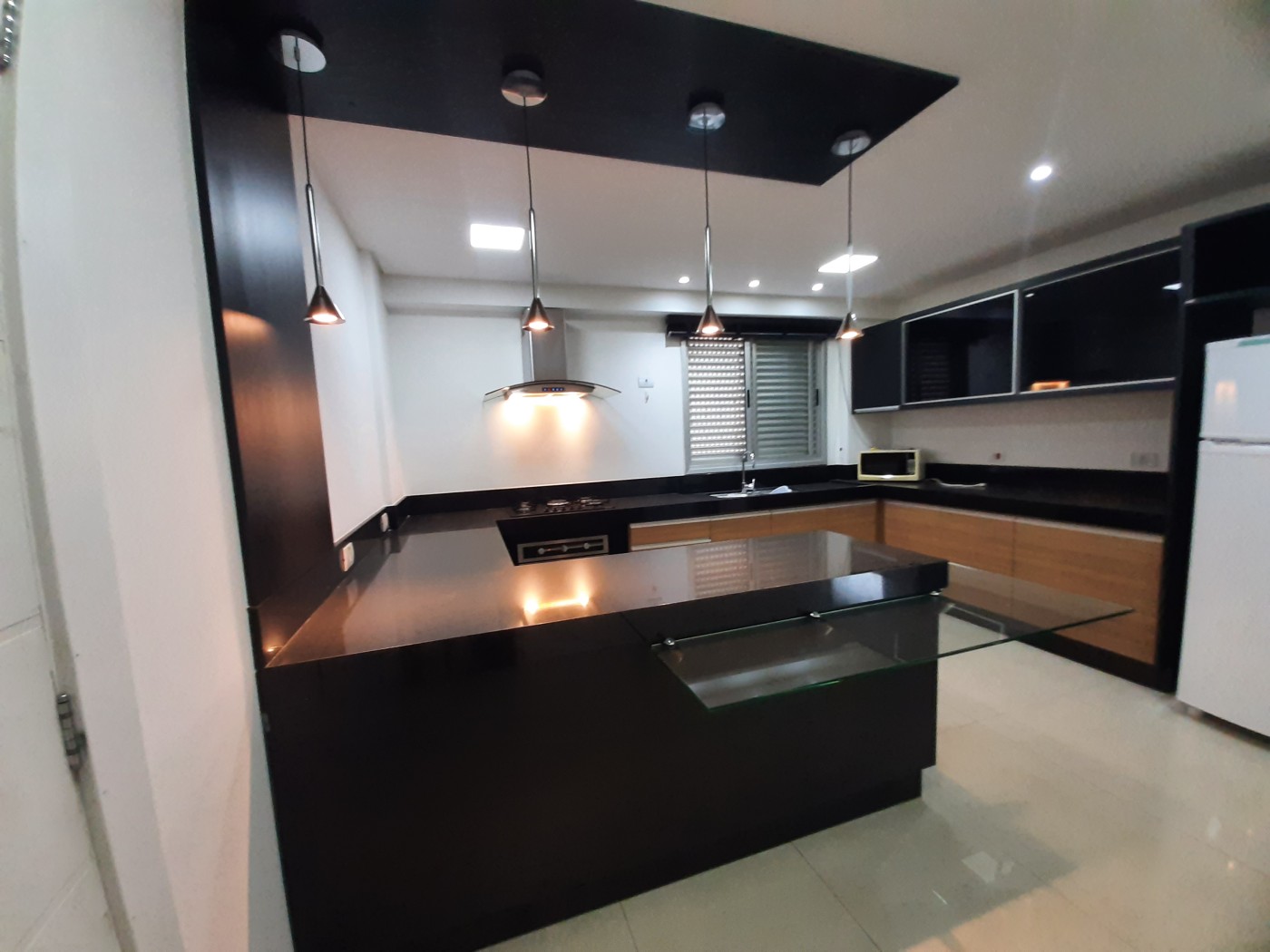 Apartamento à venda com 1 quarto, 187m² - Foto 4