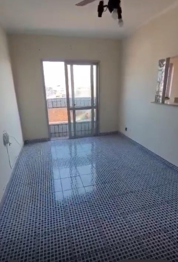 Apartamento para alugar com 1 quarto, 49m² - Foto 5