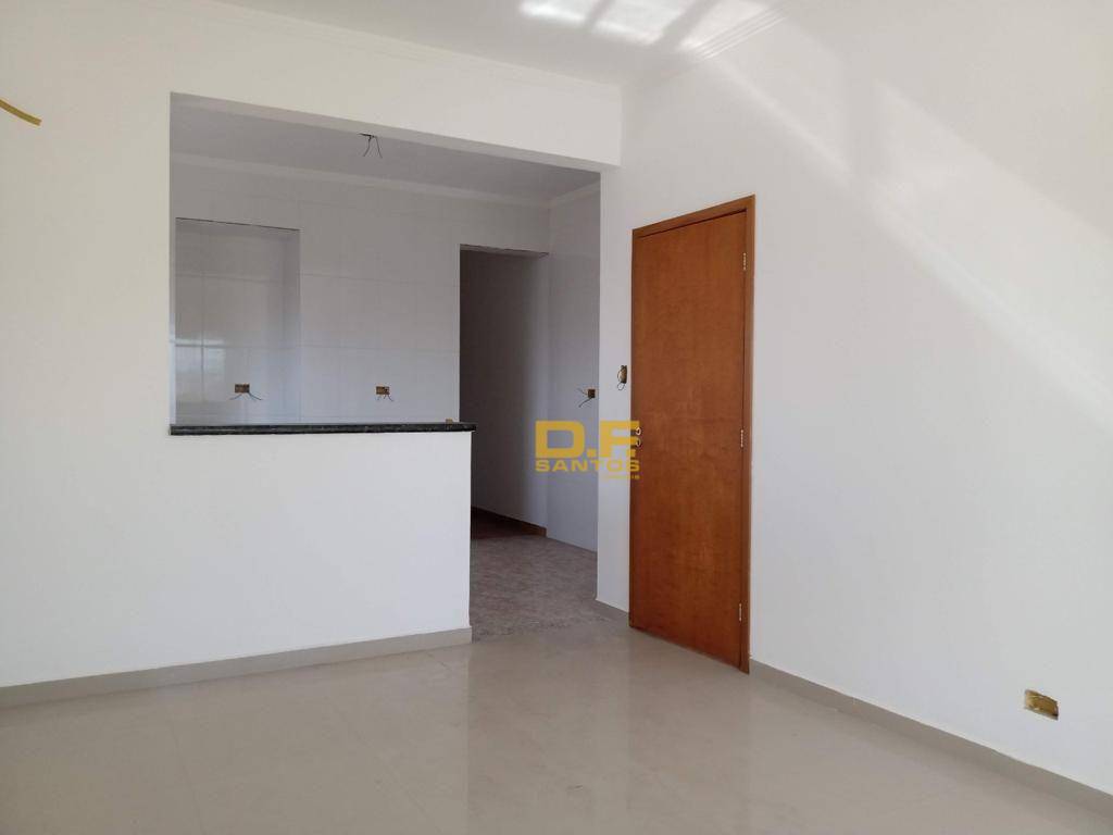 Casa à venda com 2 quartos, 83m² - Foto 1