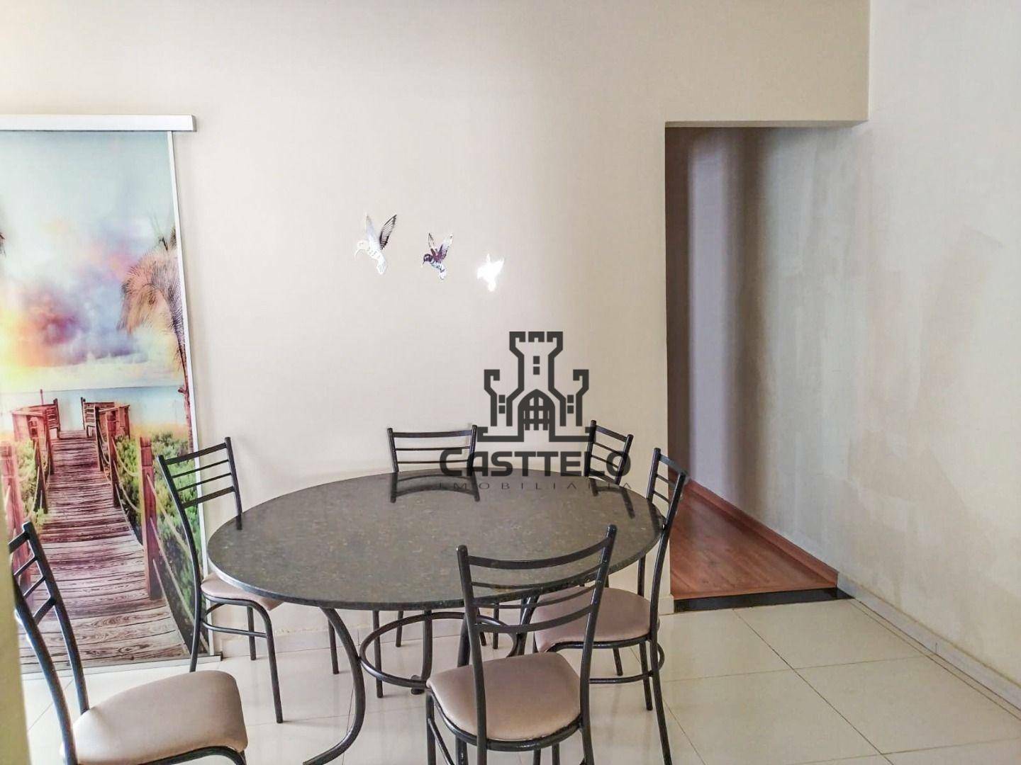 Casa à venda com 3 quartos, 70m² - Foto 11