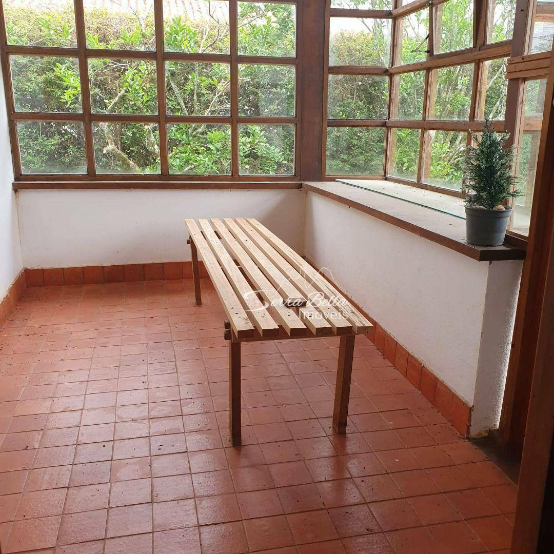 Casa à venda com 2 quartos, 90m² - Foto 4