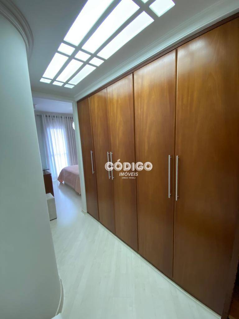 Apartamento à venda com 3 quartos, 144m² - Foto 20