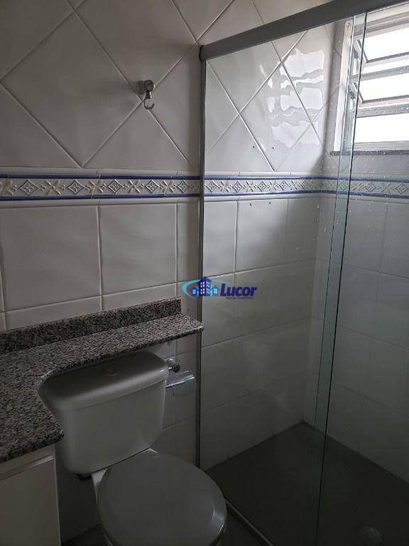 Sobrado à venda com 3 quartos, 210m² - Foto 5