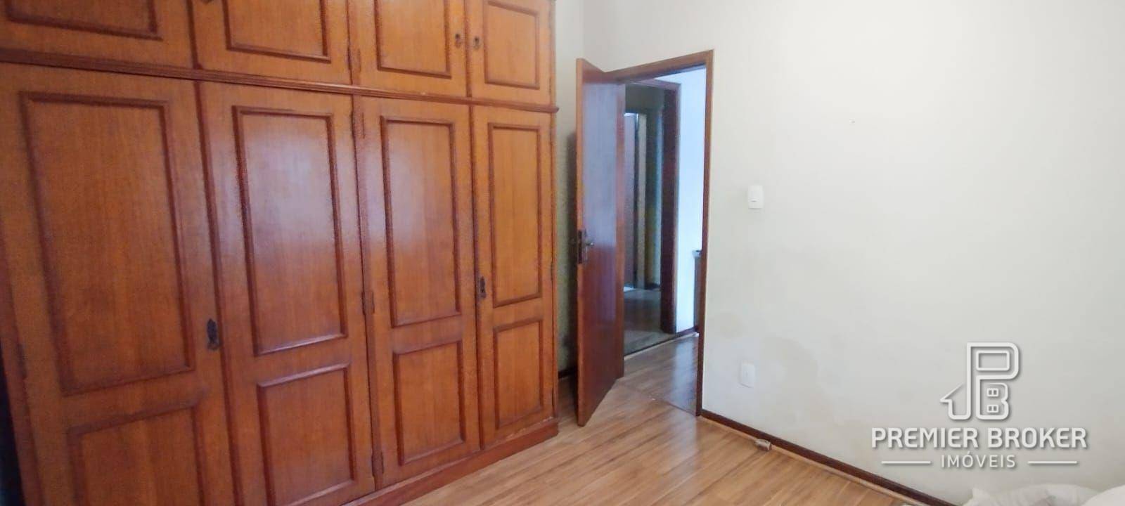 Casa à venda com 4 quartos, 134m² - Foto 11