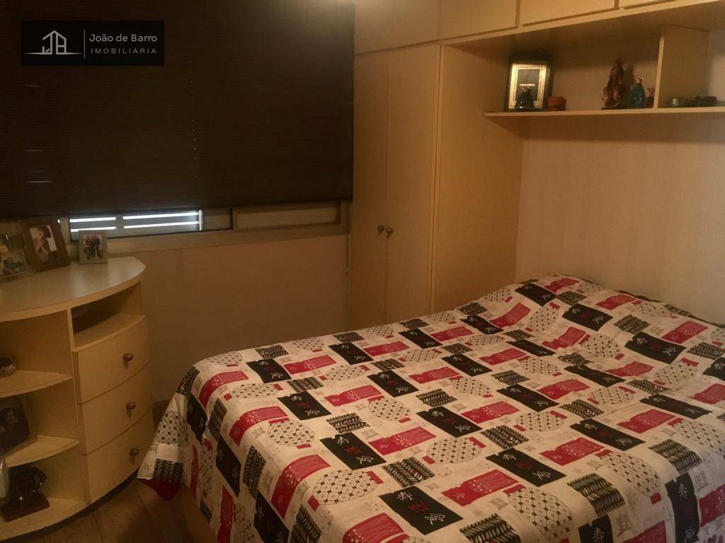 Apartamento à venda com 2 quartos, 60m² - Foto 16