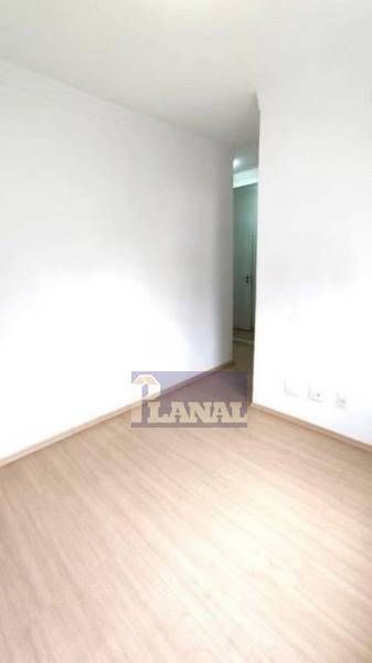 Apartamento à venda com 2 quartos, 100m² - Foto 11