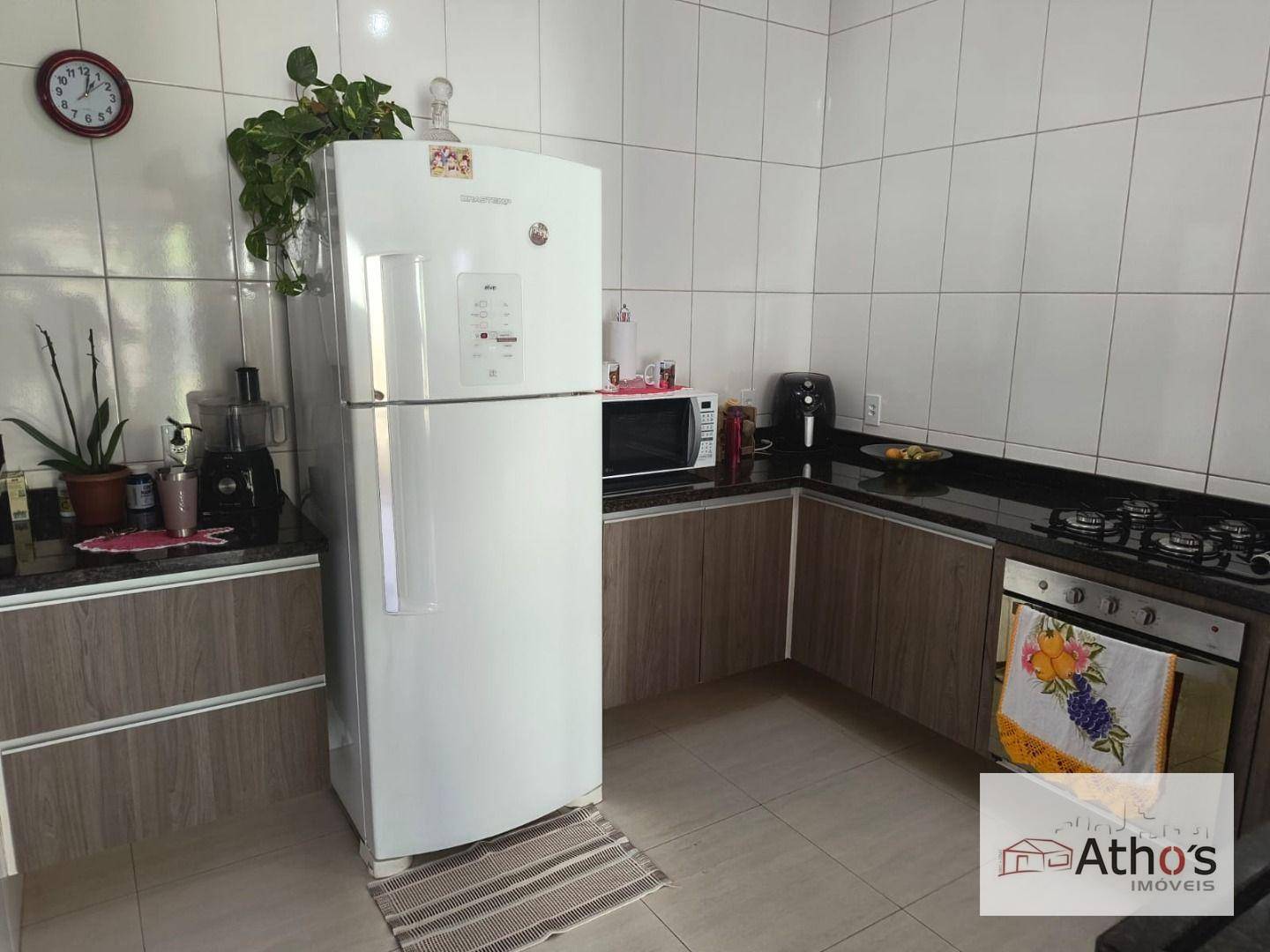 Chácara à venda com 3 quartos, 180m² - Foto 11