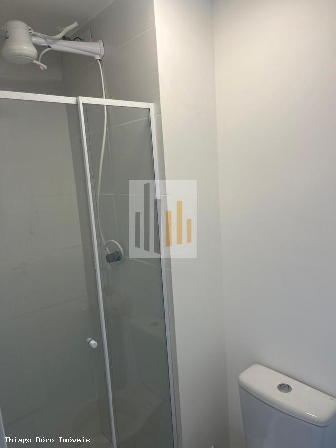 Apartamento para alugar com 2 quartos, 35m² - Foto 25