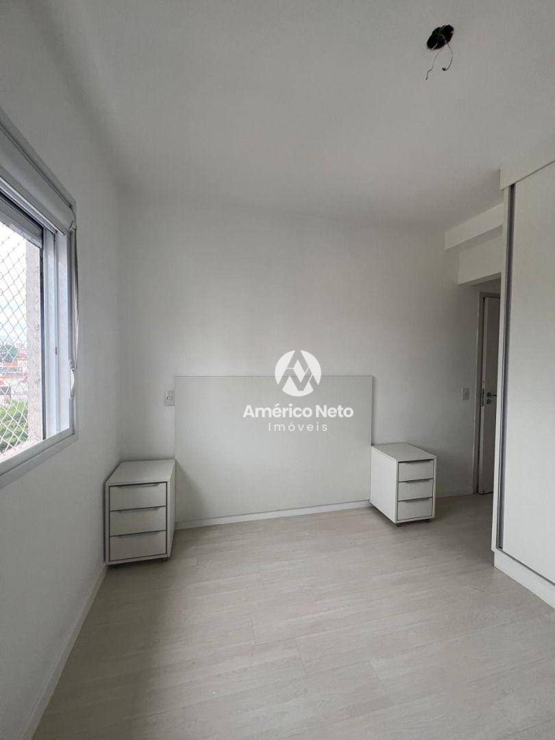 Apartamento para alugar com 2 quartos, 74m² - Foto 32