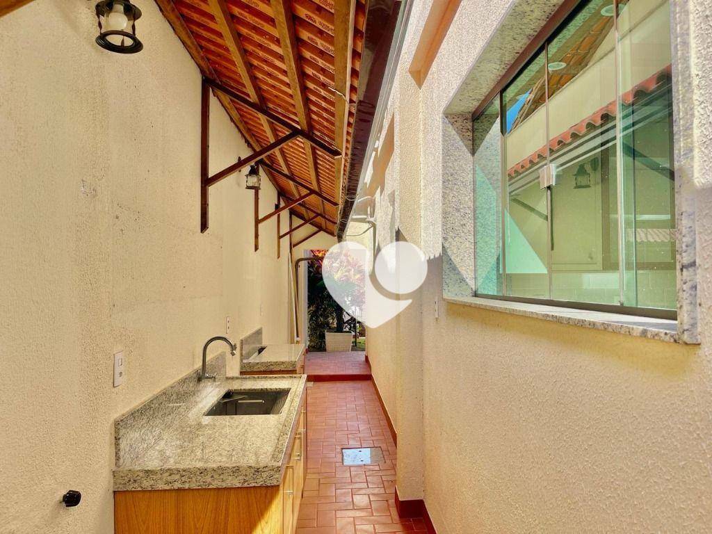 Casa para alugar com 3 quartos, 200m² - Foto 9