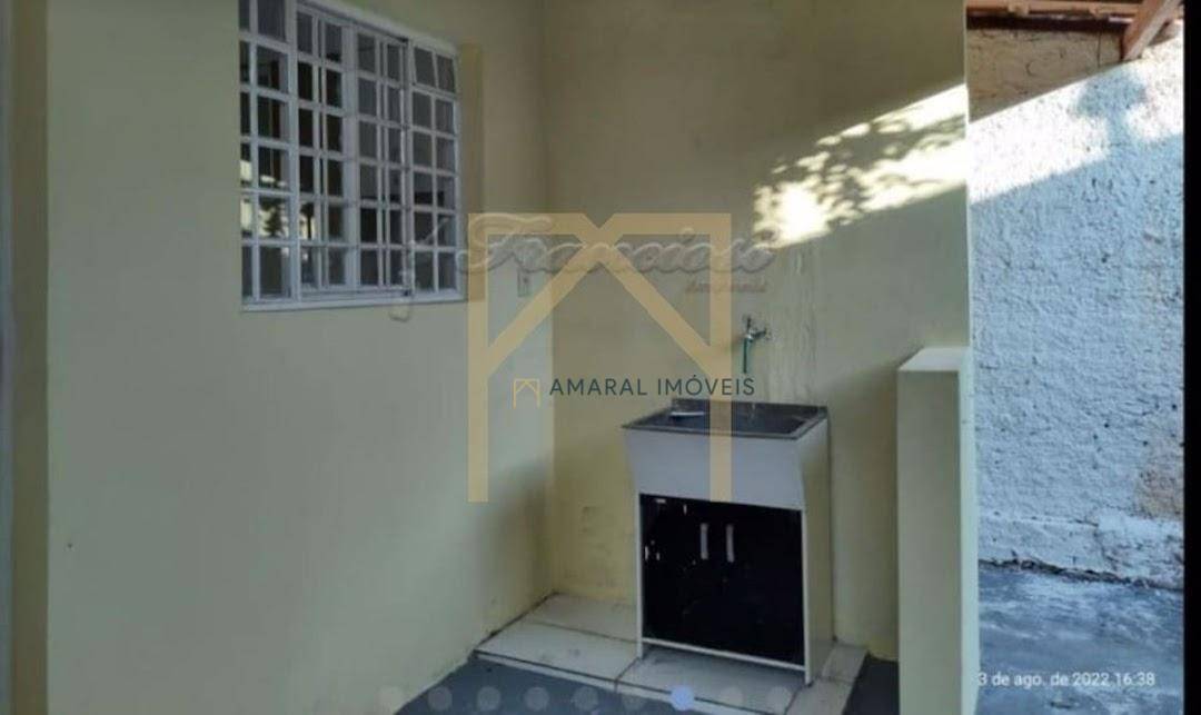 Casa para alugar com 2 quartos, 107m² - Foto 6