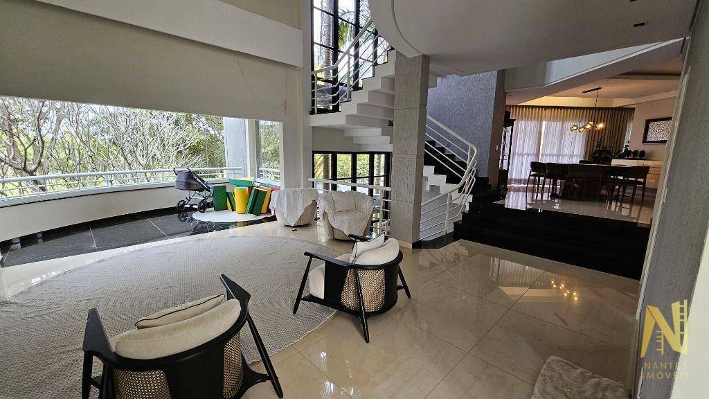 Casa de Condomínio à venda com 4 quartos, 514m² - Foto 3