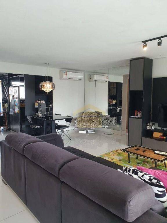 Apartamento à venda com 3 quartos, 133m² - Foto 1