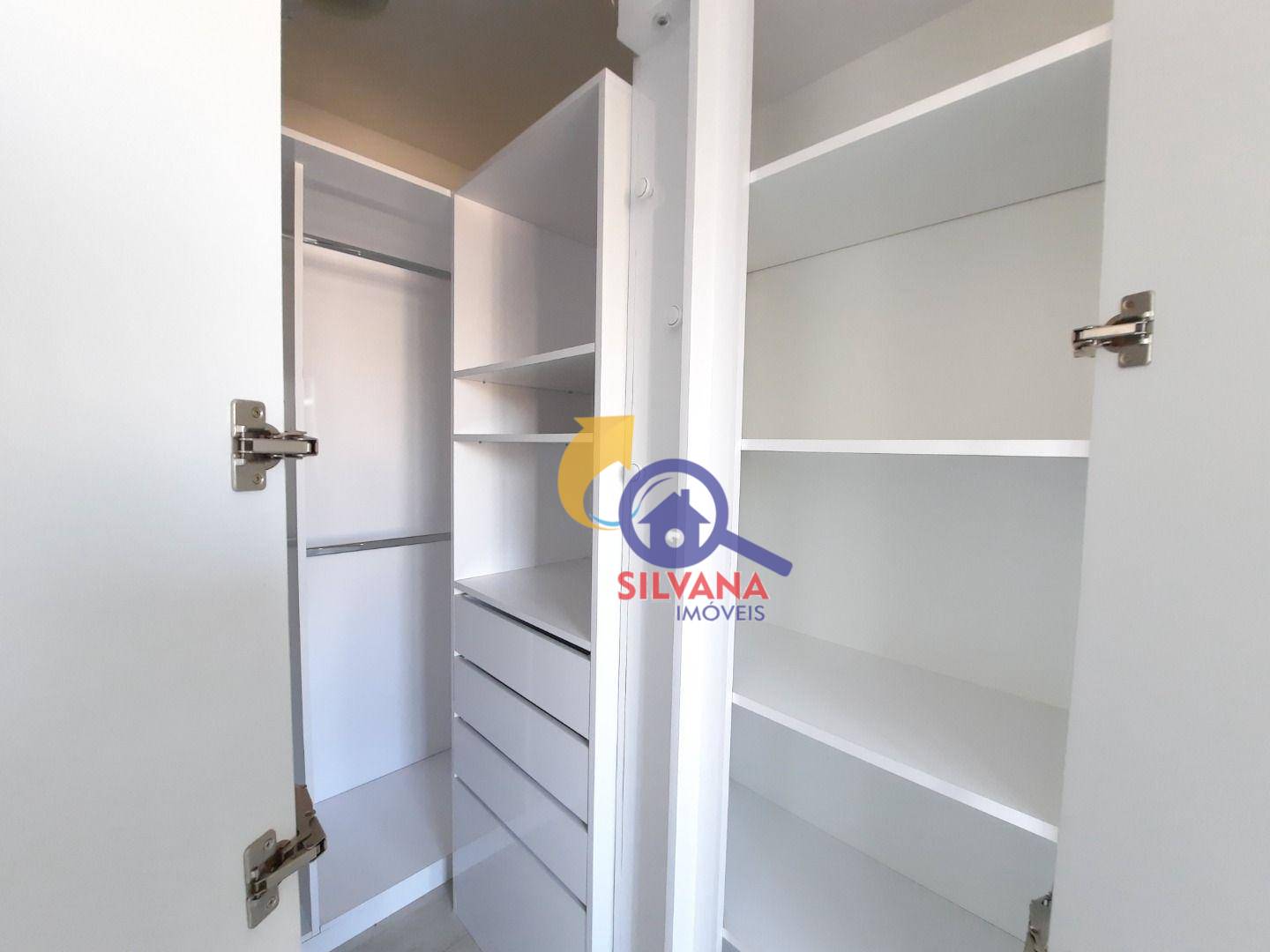 Apartamento à venda com 3 quartos, 82m² - Foto 14