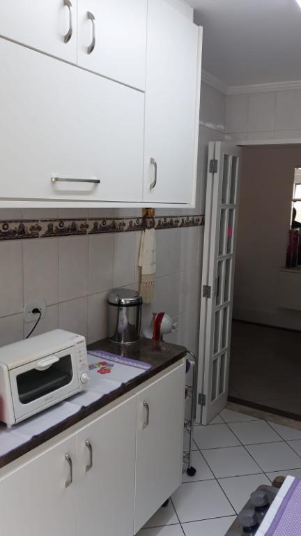 Apartamento à venda com 2 quartos, 64m² - Foto 13