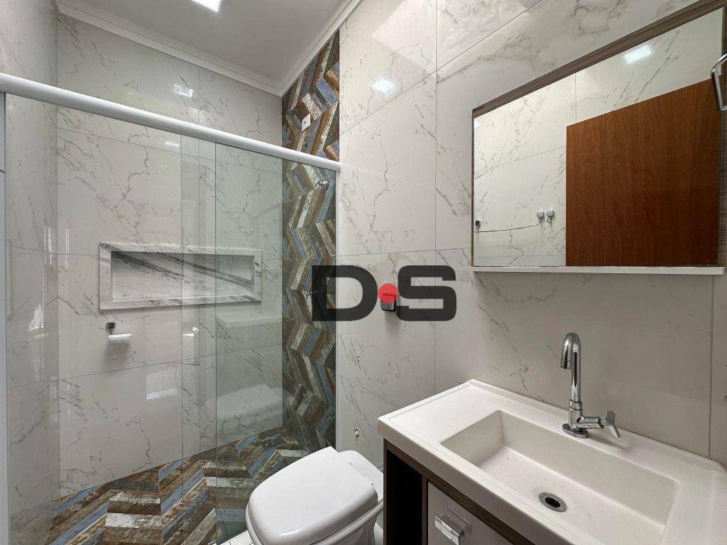 Casa à venda com 2 quartos, 90m² - Foto 8
