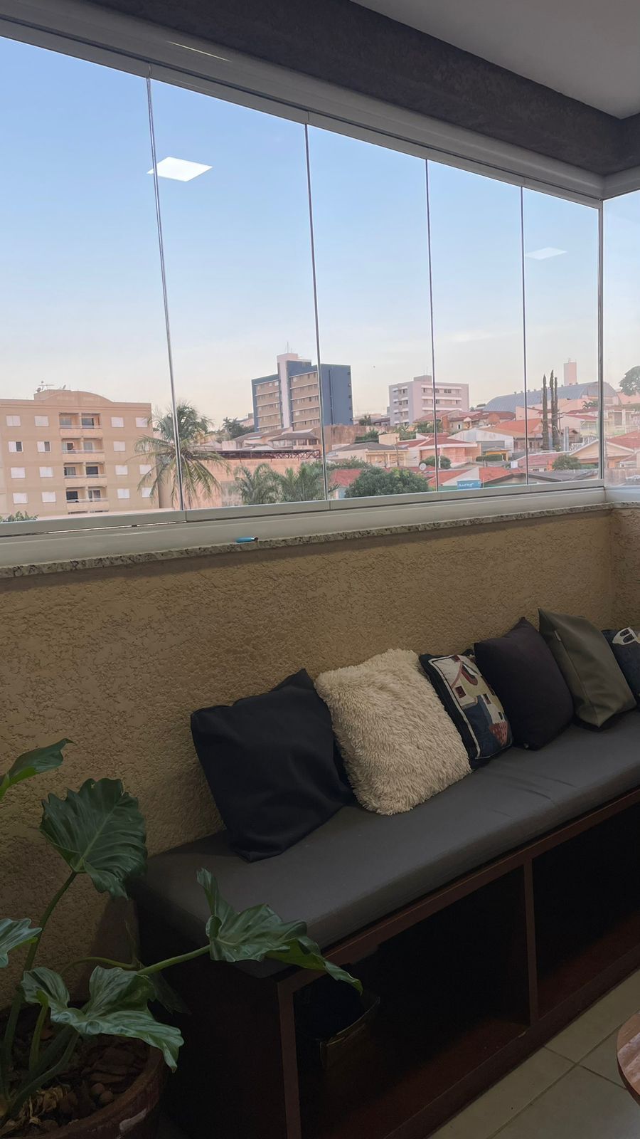 Apartamento à venda com 2 quartos, 60m² - Foto 2