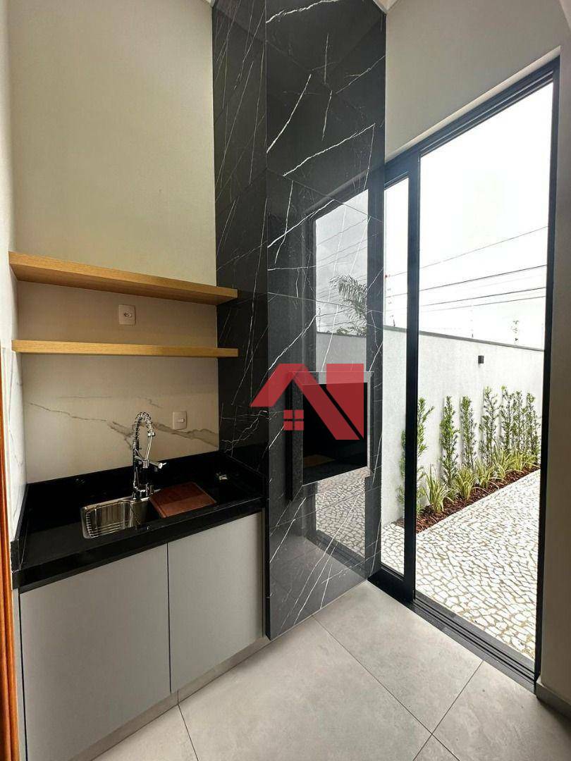 Casa à venda com 3 quartos, 85m² - Foto 4