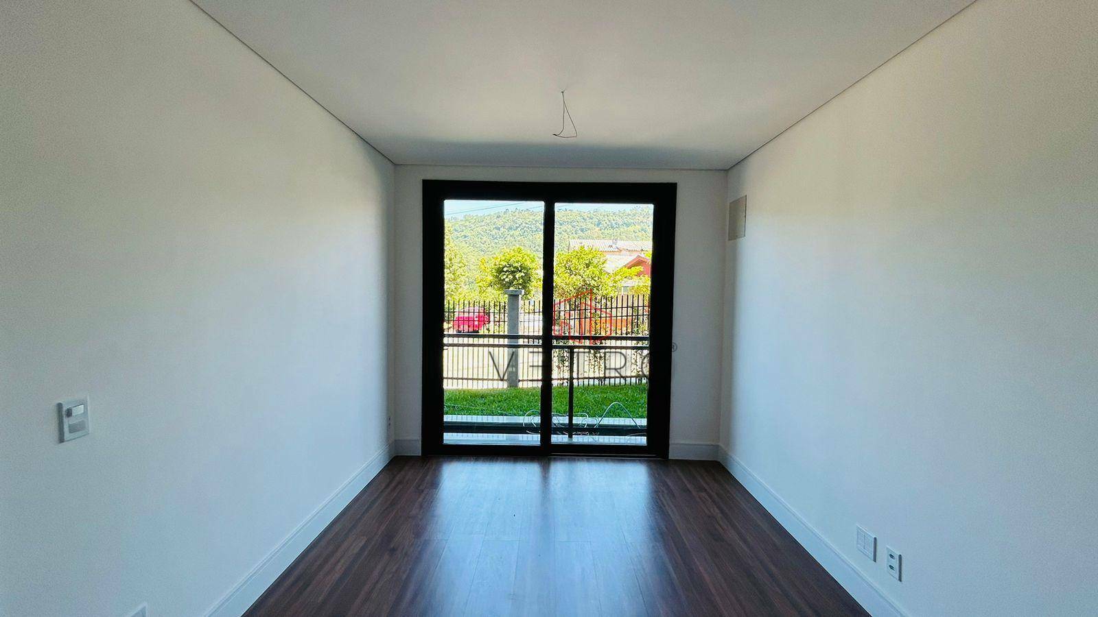 Apartamento à venda com 1 quarto, 55m² - Foto 2