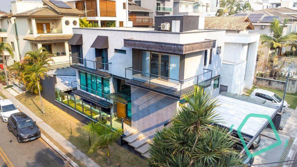 Casa de Condomínio à venda com 3 quartos, 274m² - Foto 2