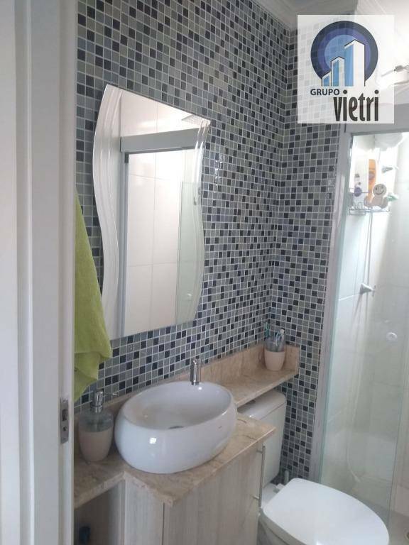 Apartamento à venda com 2 quartos, 40m² - Foto 17