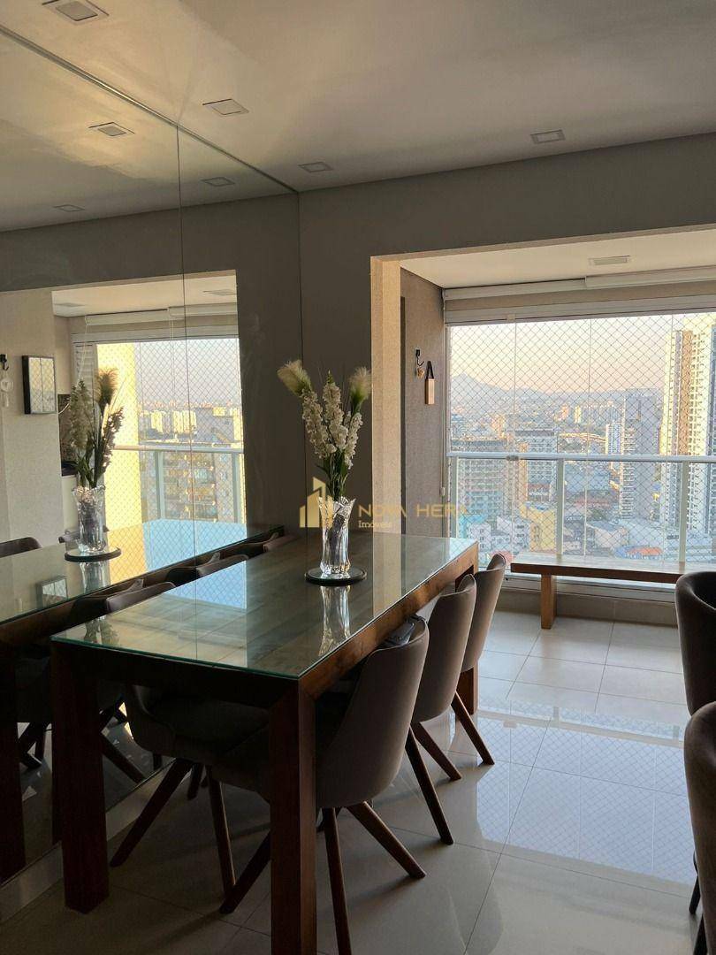 Apartamento à venda com 3 quartos, 72m² - Foto 1