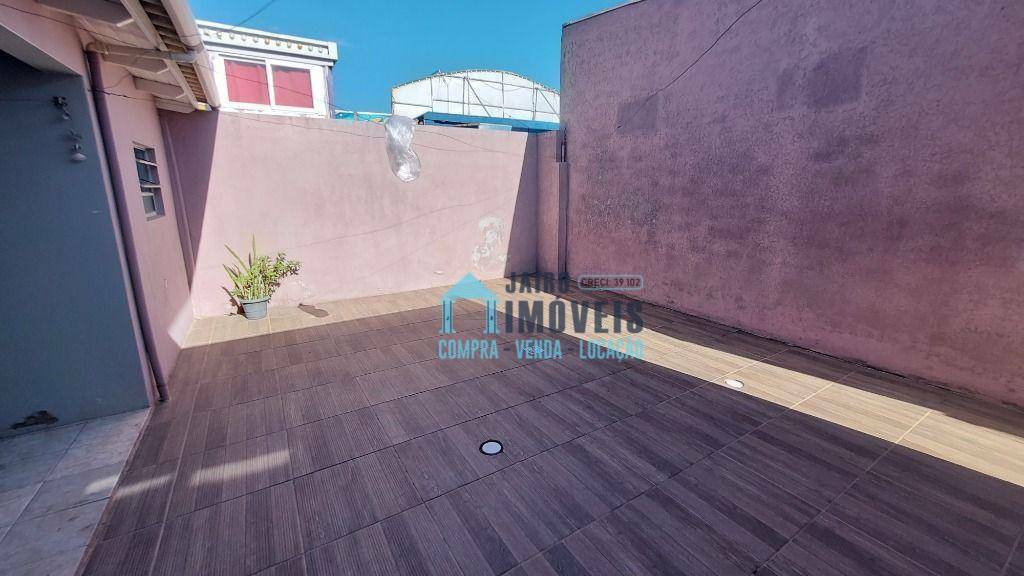 Casa à venda com 3 quartos, 225M2 - Foto 18