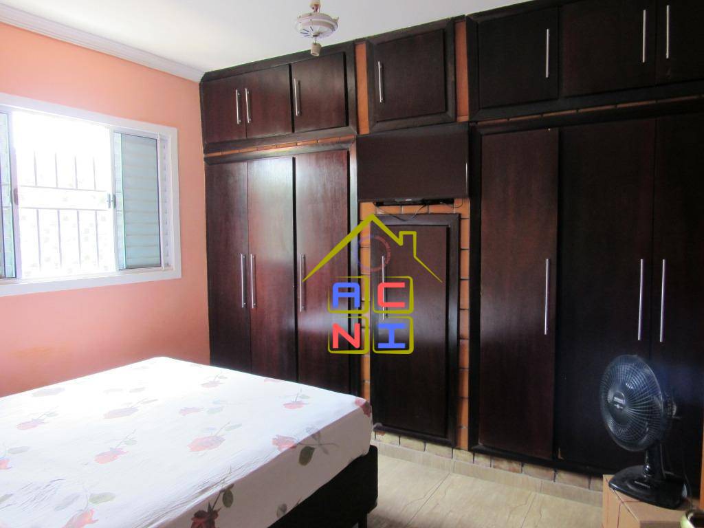 Casa à venda com 2 quartos, 200m² - Foto 19