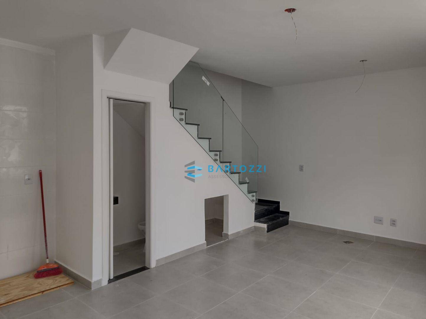 Sobrado à venda com 2 quartos, 70m² - Foto 7