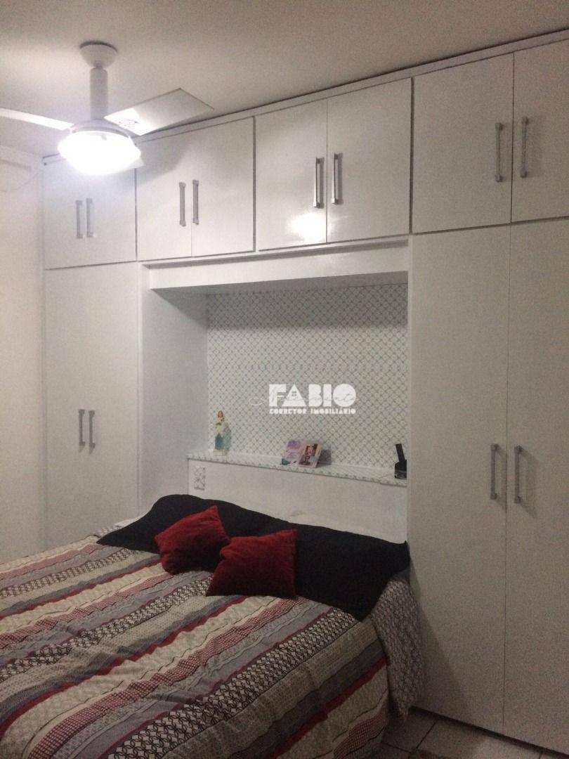 Apartamento à venda com 3 quartos, 98m² - Foto 7