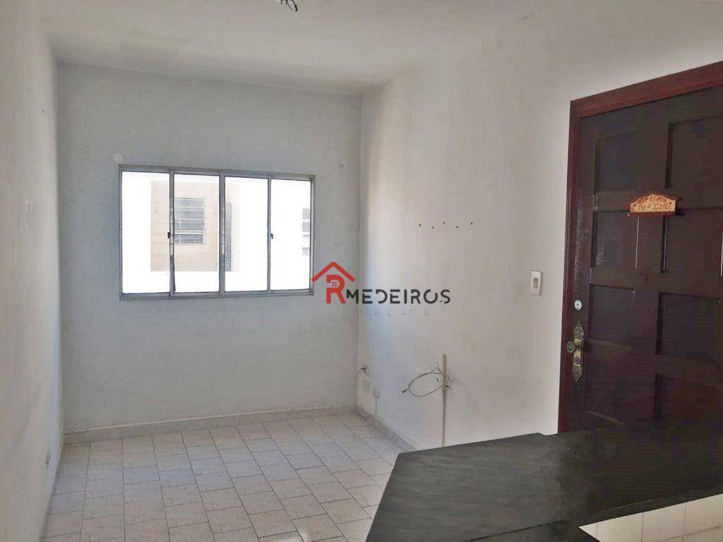 Apartamento à venda com 1 quarto, 34m² - Foto 3