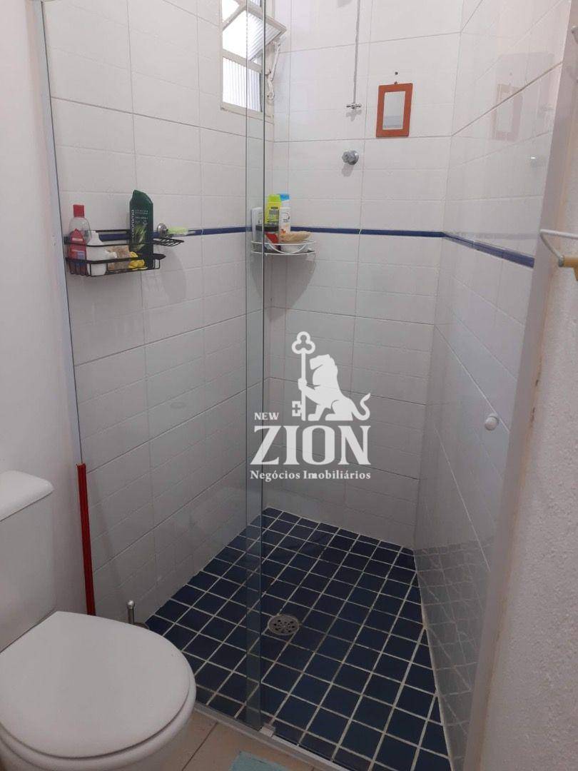 Casa à venda com 3 quartos, 200m² - Foto 10