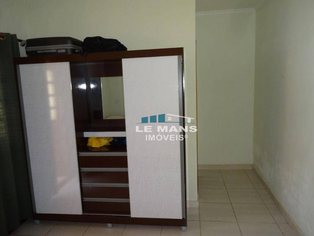 Casa à venda com 6 quartos, 278m² - Foto 22