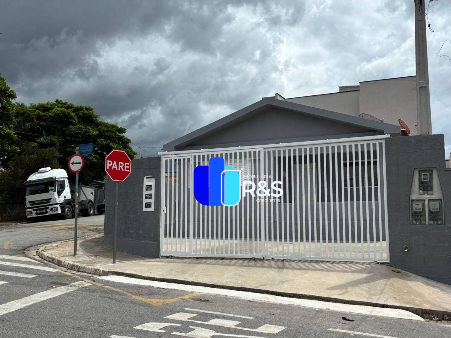 Casa, 3 quartos, 80 m² - Foto 1