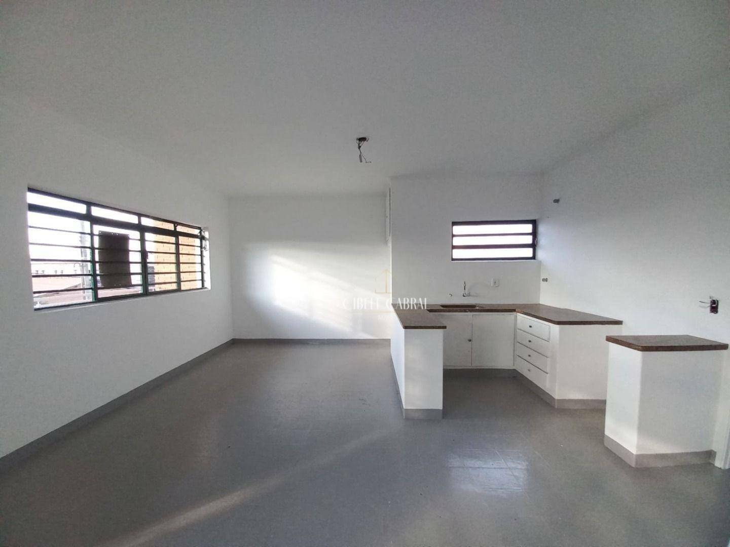 Casa à venda e aluguel com 3 quartos, 227m² - Foto 14