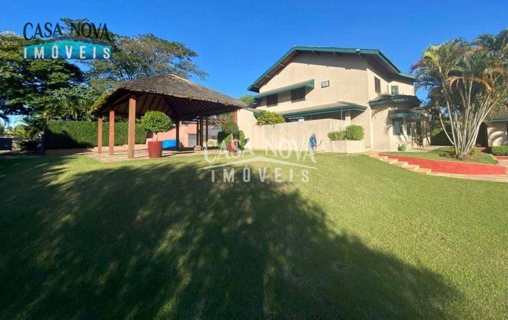 Casa de Condomínio à venda com 4 quartos, 500m² - Foto 1