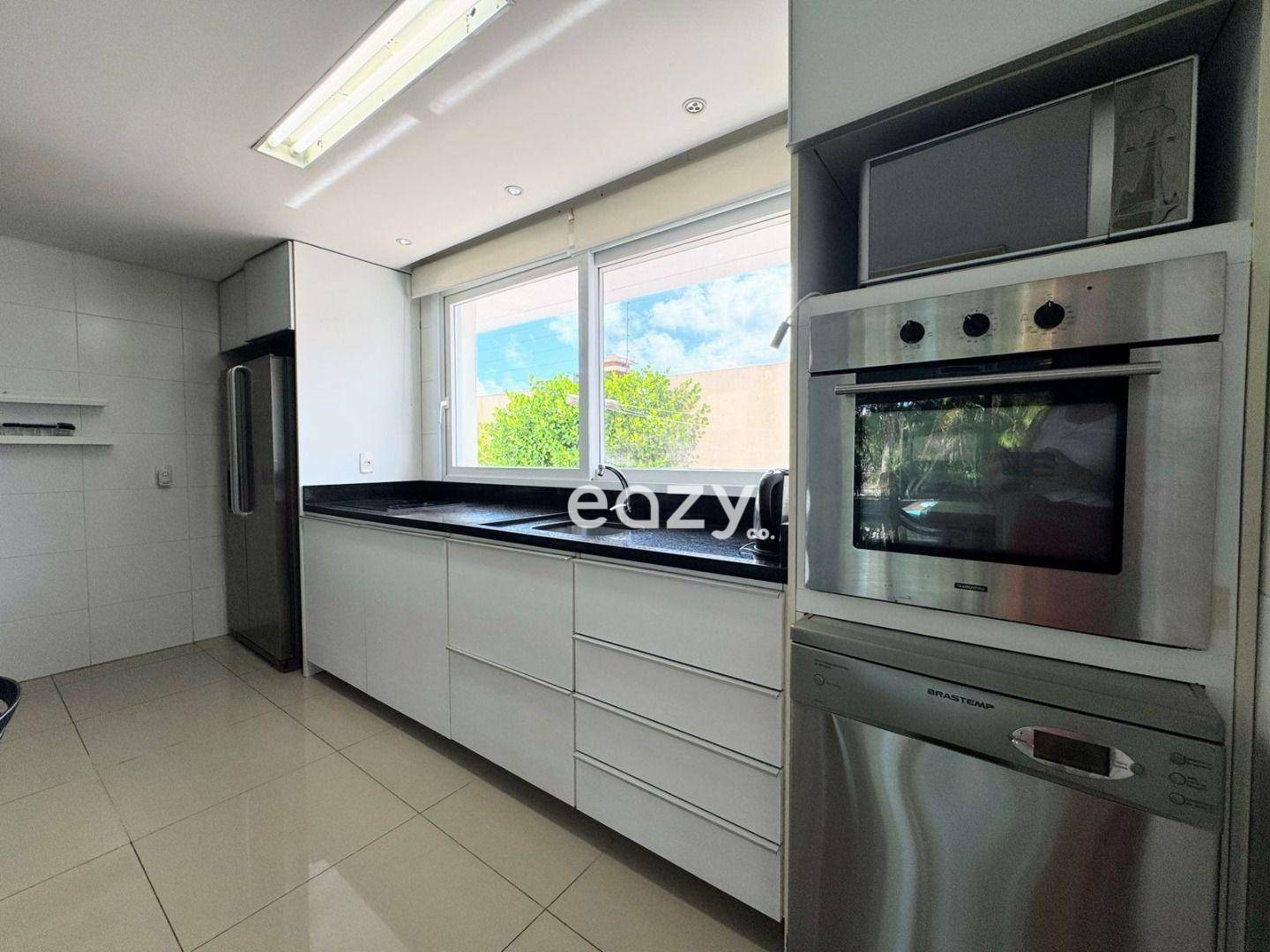 Sobrado à venda com 4 quartos, 260m² - Foto 12