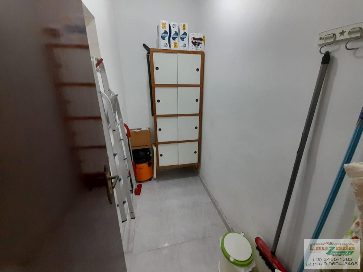 Casa à venda com 2 quartos, 800m² - Foto 10