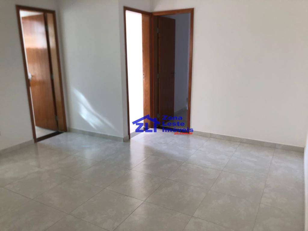 Apartamento à venda com 2 quartos, 40m² - Foto 11