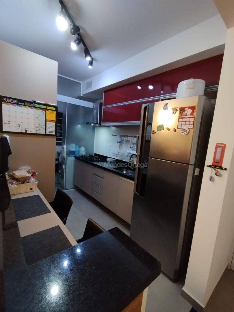 Apartamento à venda com 2 quartos, 72m² - Foto 12