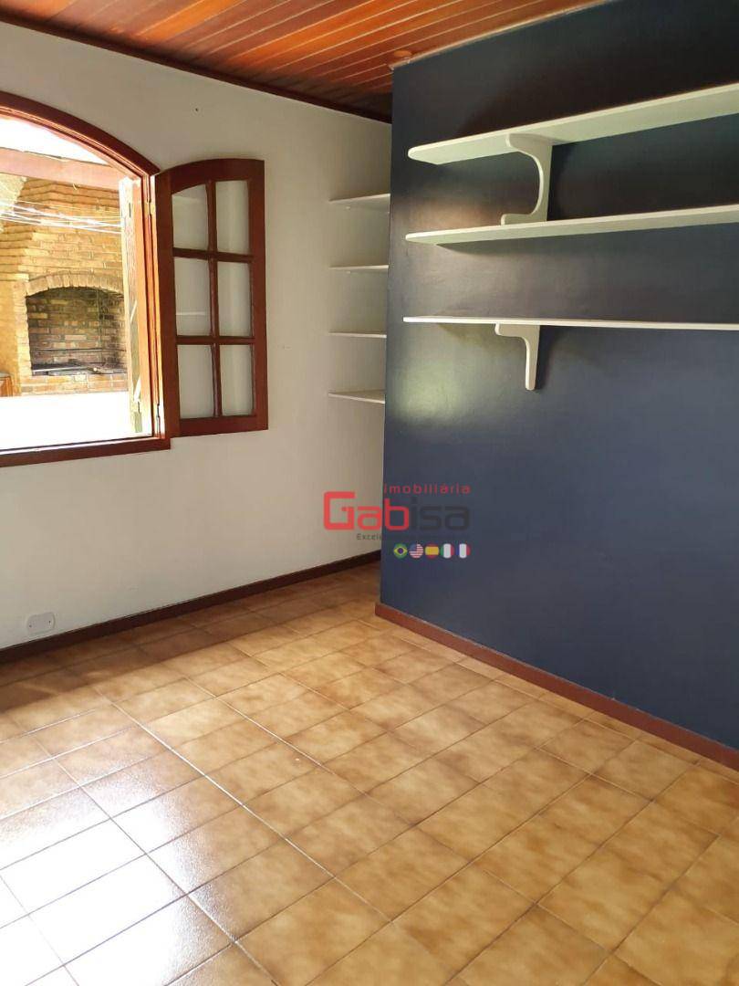 Casa à venda com 4 quartos, 300m² - Foto 24