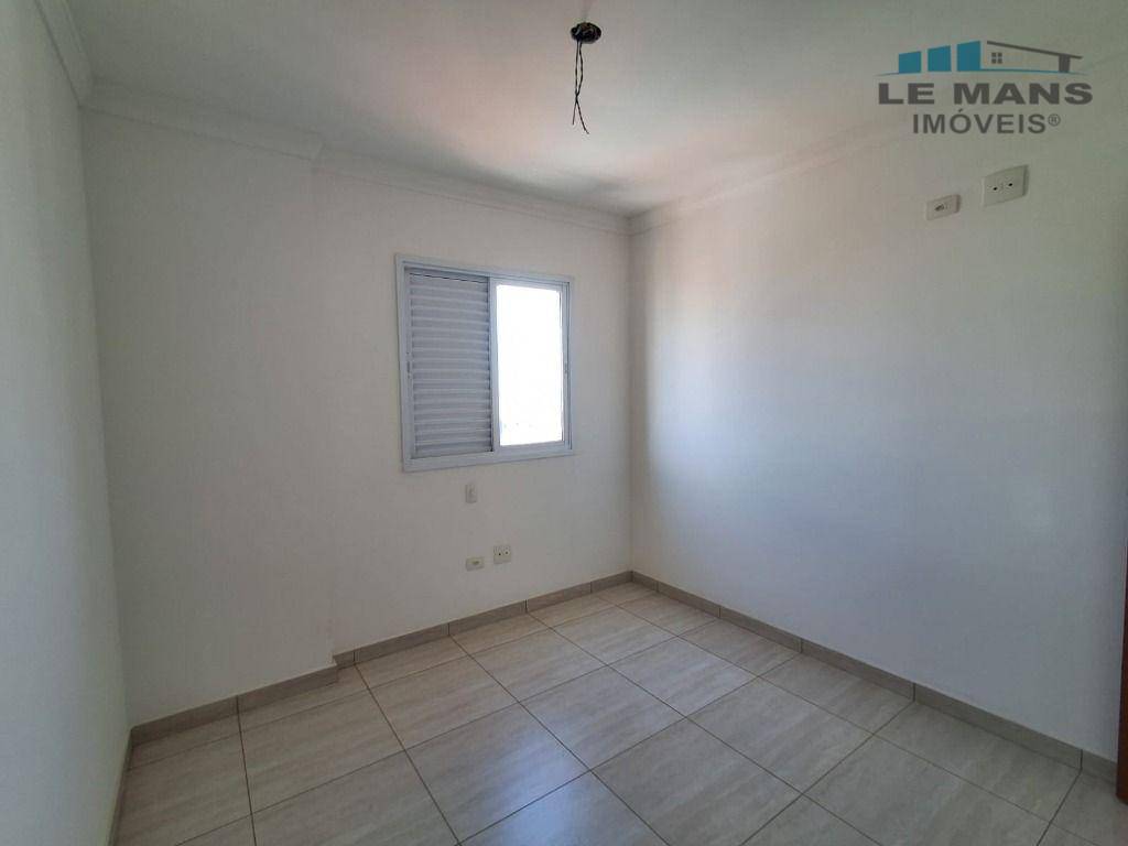 Apartamento à venda com 3 quartos, 98m² - Foto 11