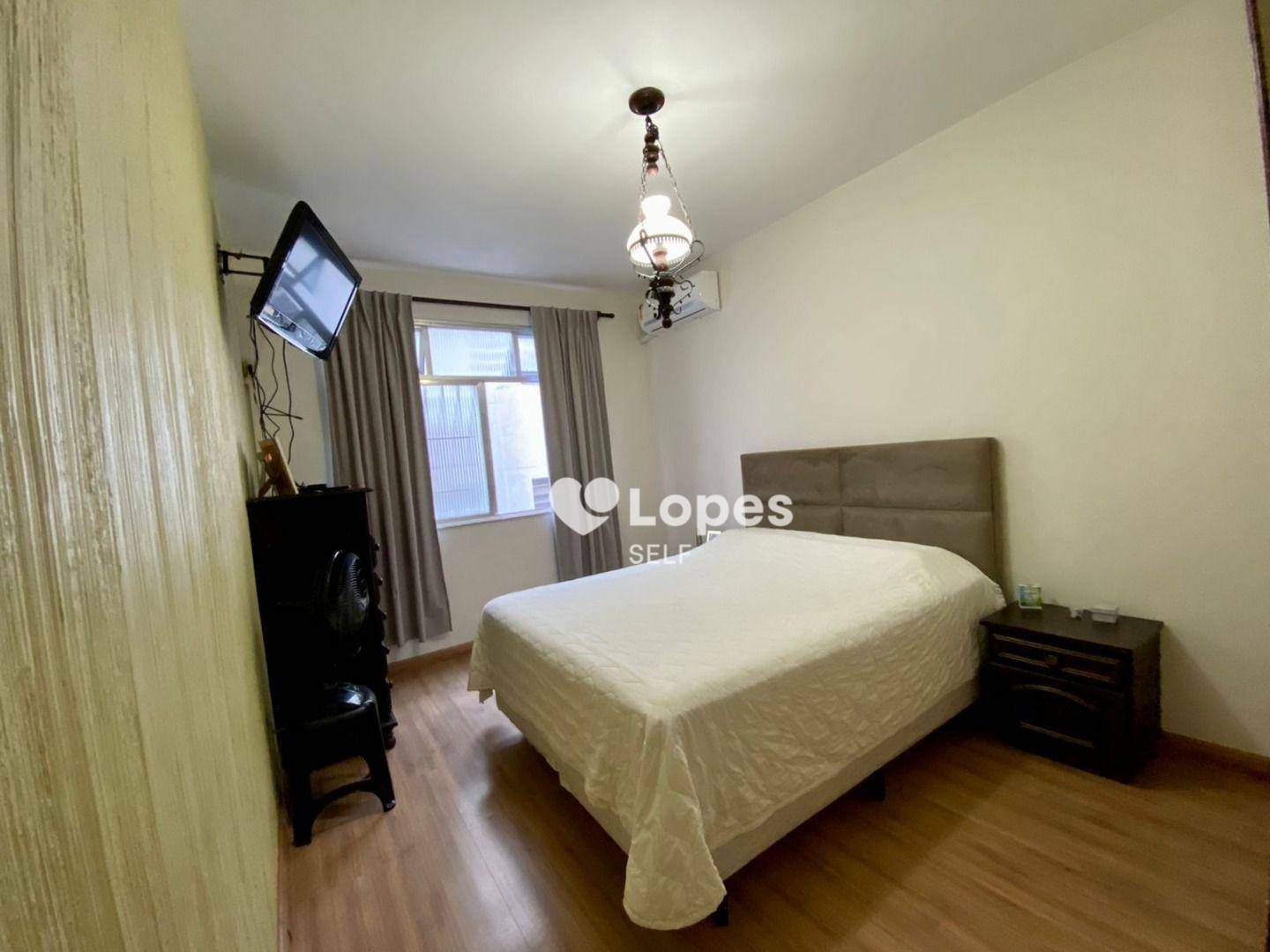 Apartamento à venda com 3 quartos, 115m² - Foto 4