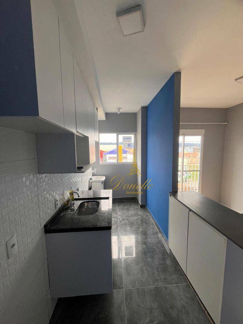 Apartamento para alugar com 2 quartos, 50m² - Foto 14