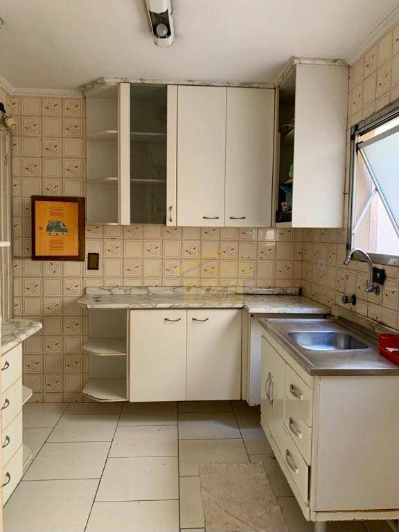 Apartamento à venda com 2 quartos, 60m² - Foto 7