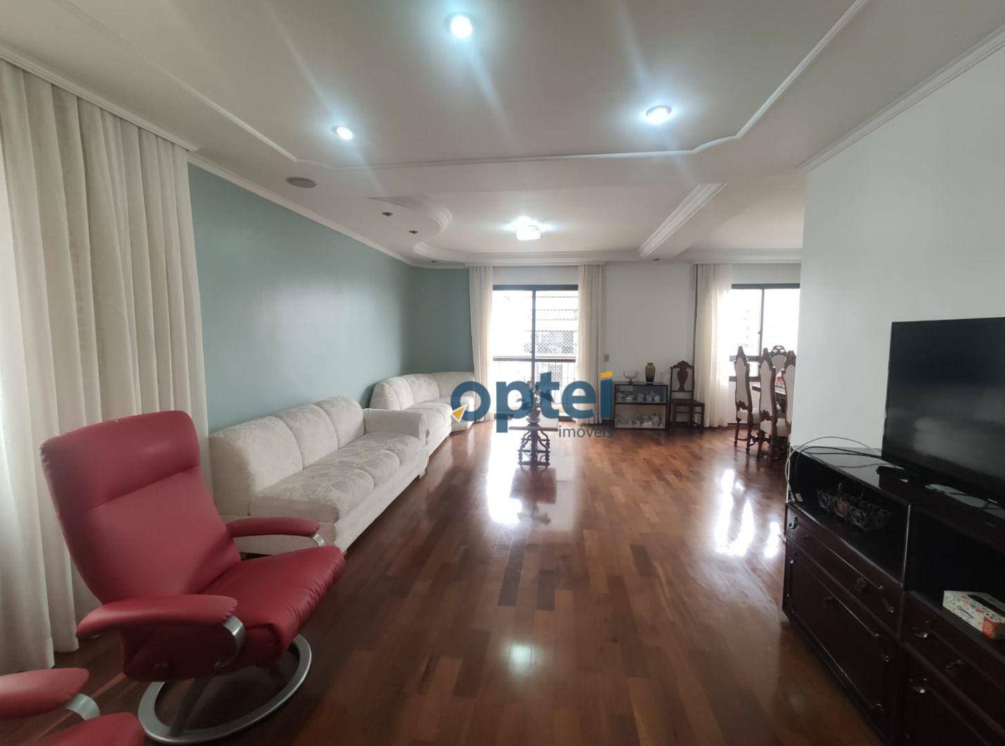 Apartamento à venda com 4 quartos, 210m² - Foto 1