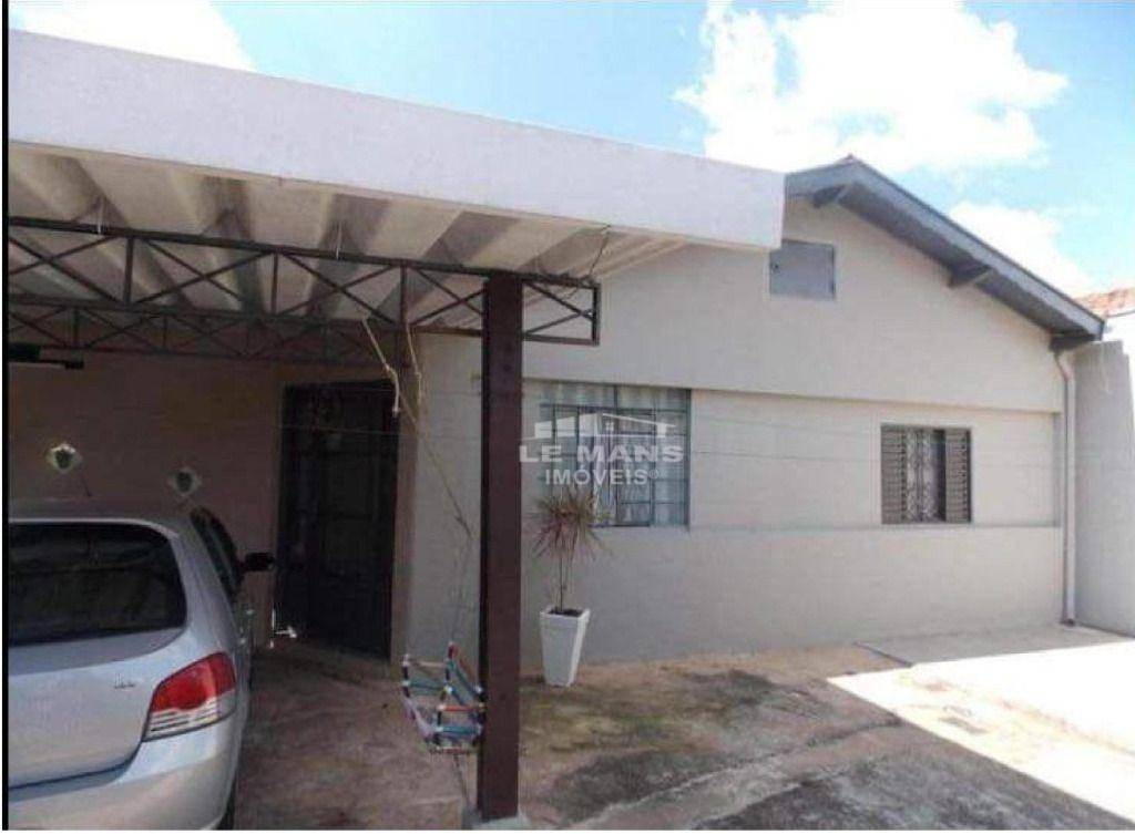 Casa à venda com 3 quartos, 140m² - Foto 2