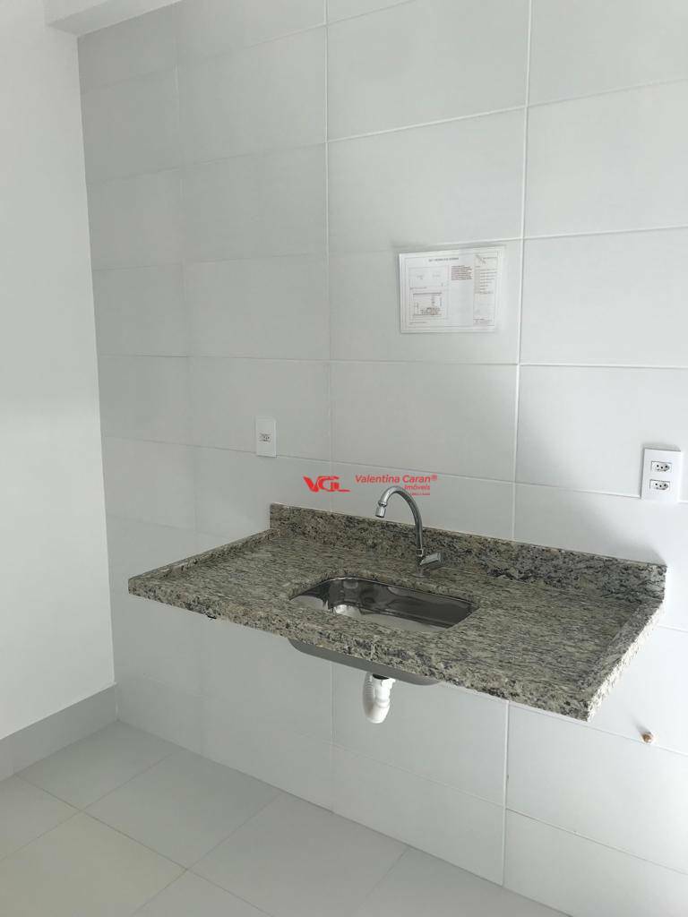 Apartamento à venda com 3 quartos, 65m² - Foto 4