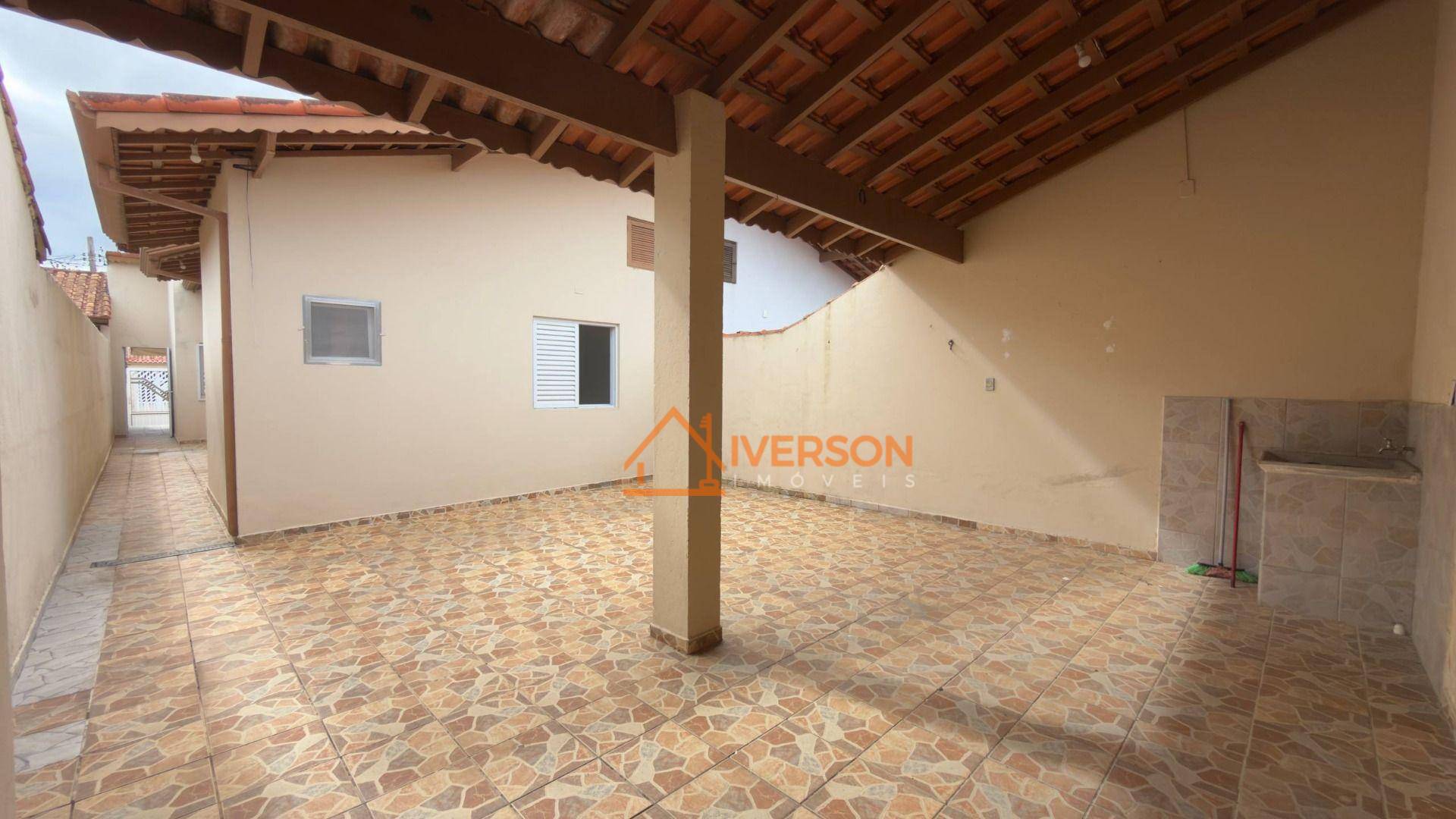 Casa, 3 quartos, 116 m² - Foto 1