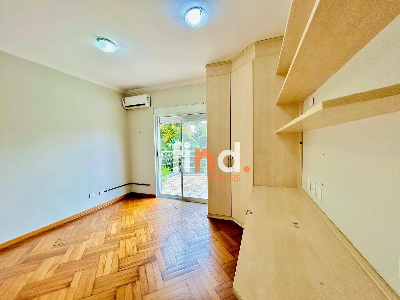 Casa de Condomínio para alugar com 4 quartos, 323m² - Foto 15